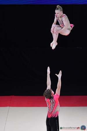 j q mix pair dyn austria aut ph simone ferraro sfa 9867 copia